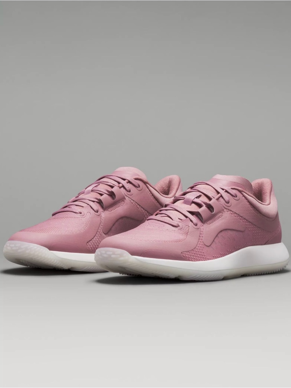 Women's Pink Lightweight Athletic Sneakers